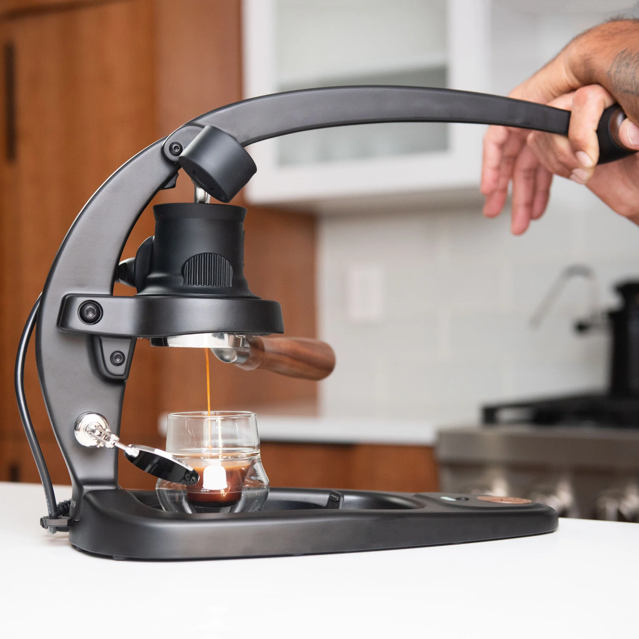Flair 58 Plus 2 Espresso Maker w/ Travel Case - Image 4