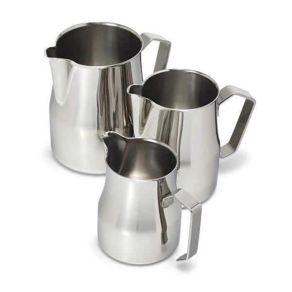 Motta Europa Milk Frothing Pitcher - Image 4